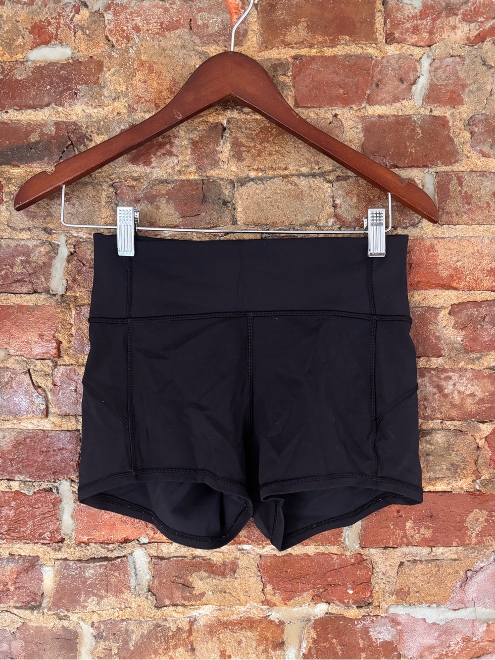 Lululemon 2” Shorts